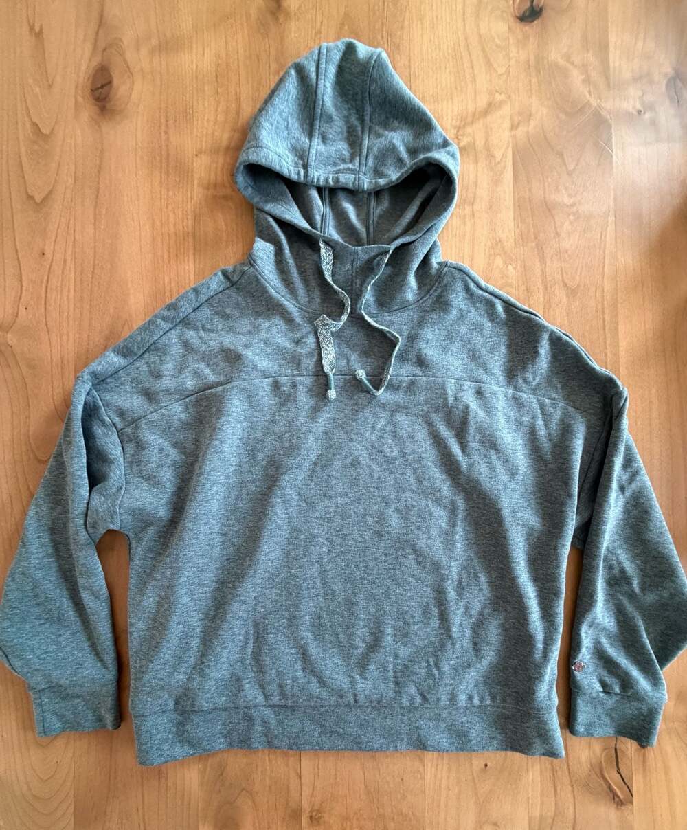 CALIA by Carrie Underwood Women's Gray Pullover Hoodie Size M